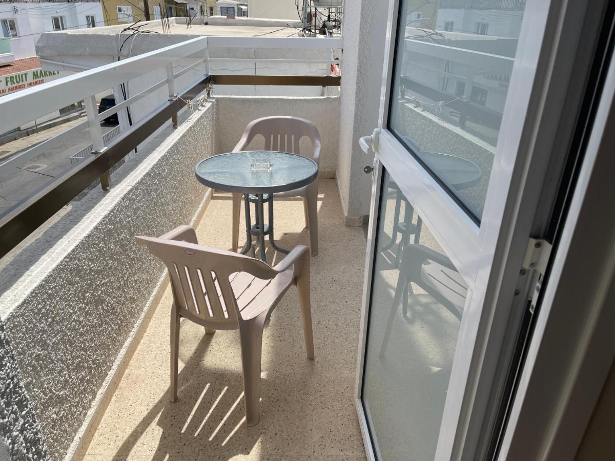 Terpsithea Apartments Agia Napa Buitenkant foto
